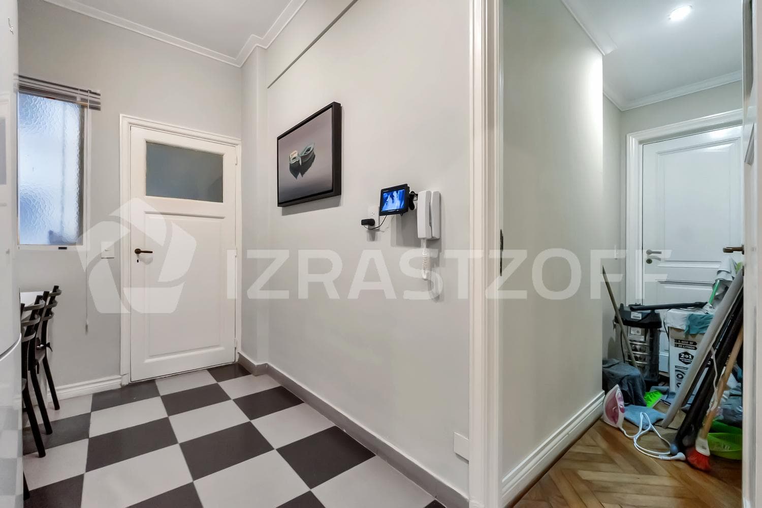 Apartment for sale in Recoleta. French-style, renovated, 3 bedrooms