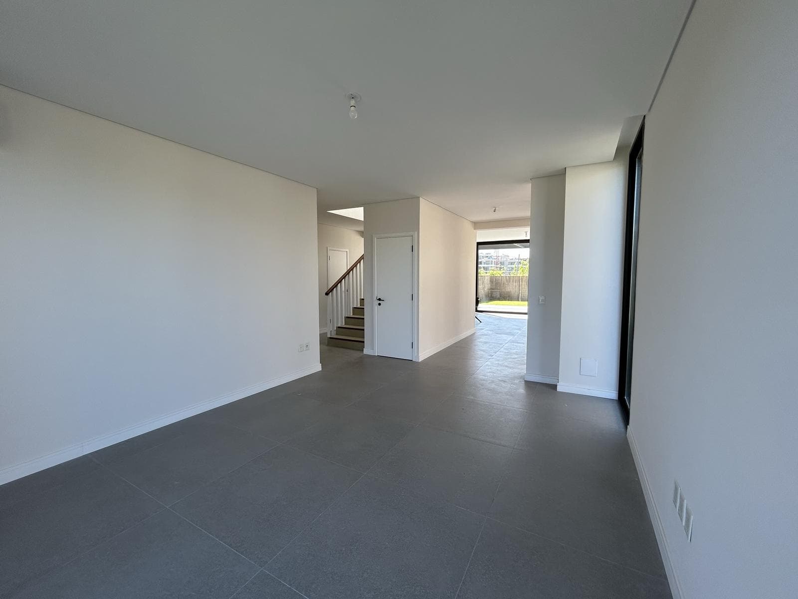 3-Bedroom House for Sale in a Gated Community - Cordón Norte, Montevideo