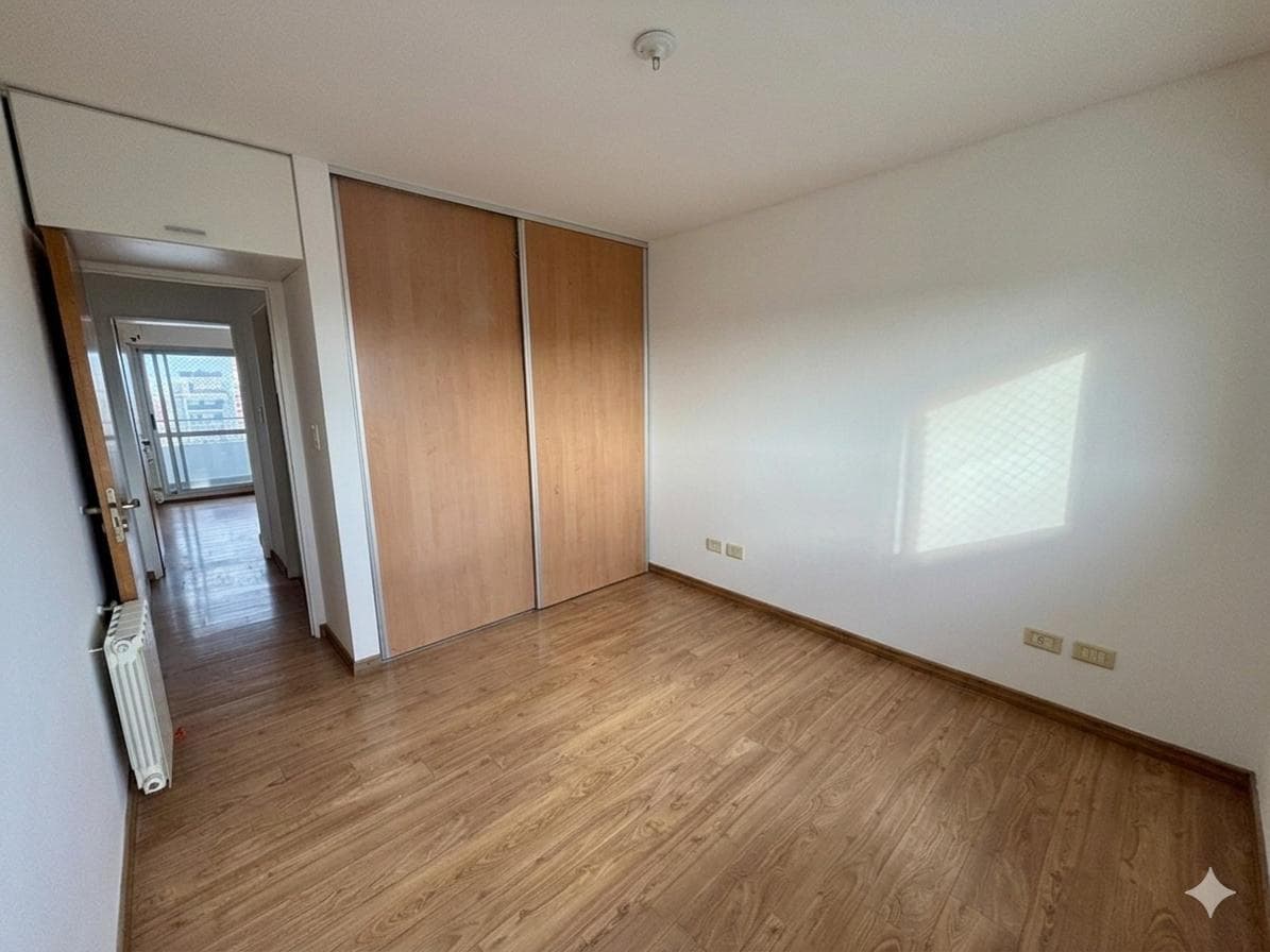 For Rent - 2-Bedroom Apartment in the Abasto Neighborhood, Rosario