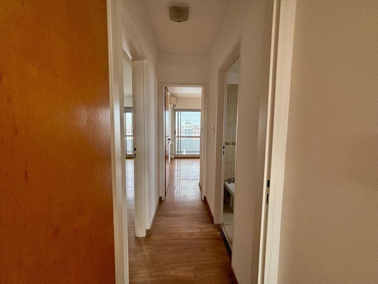 For Rent - 2-Bedroom Apartment in the Abasto Neighborhood, Rosario