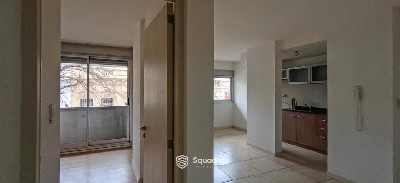 FOR SALE - Renovated 1-bedroom apartment - Abasto neighborhood, Rosario.