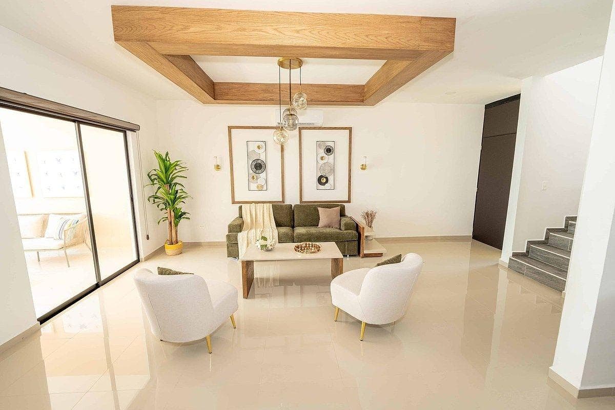 House for SALE in CHICHÍ SUÁREZ, northeast of MÉRIDA