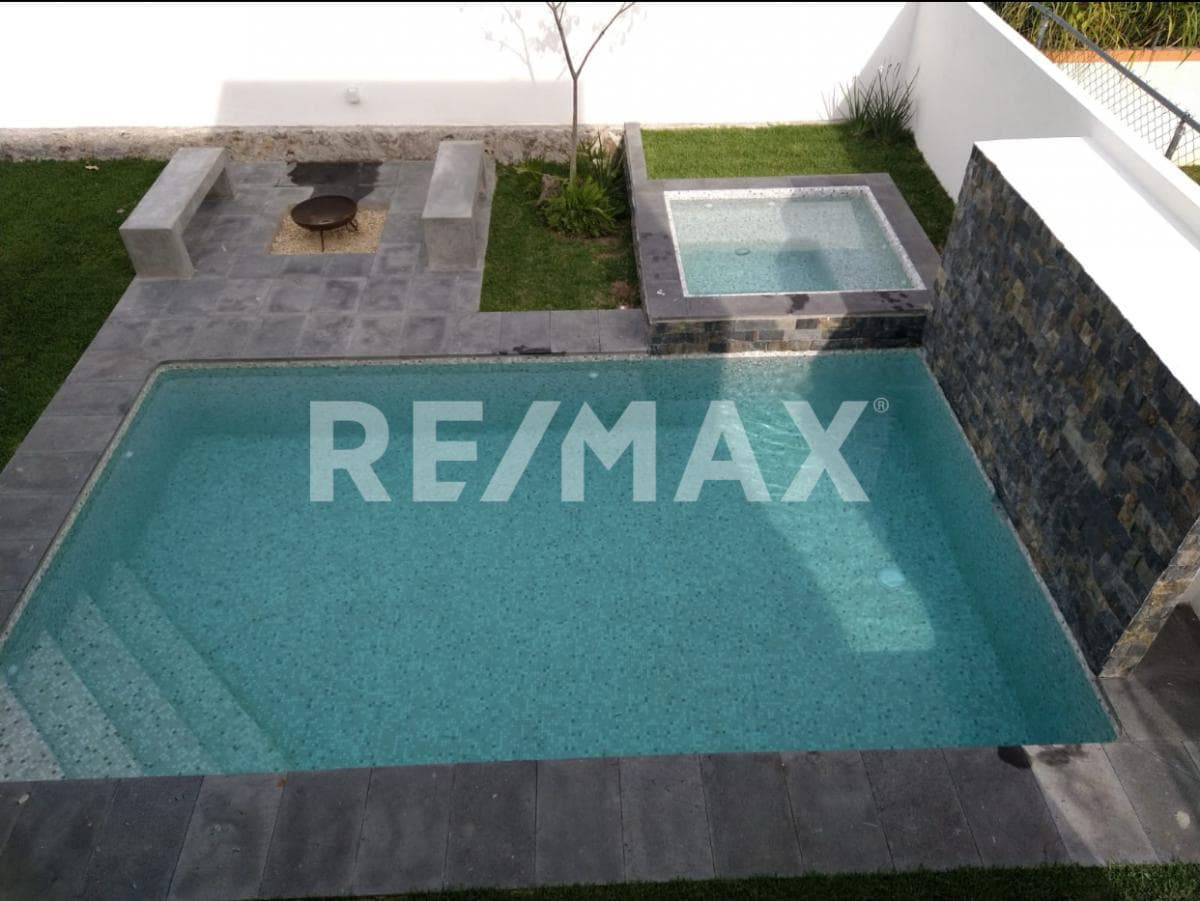 House for Sale in Morelos, Lomas de Cocoyoc Subdivision