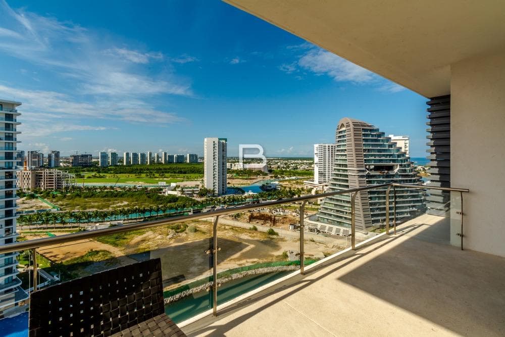 Puerto Cancun Marina Condos: Fully Furnished Apartment for Rent
