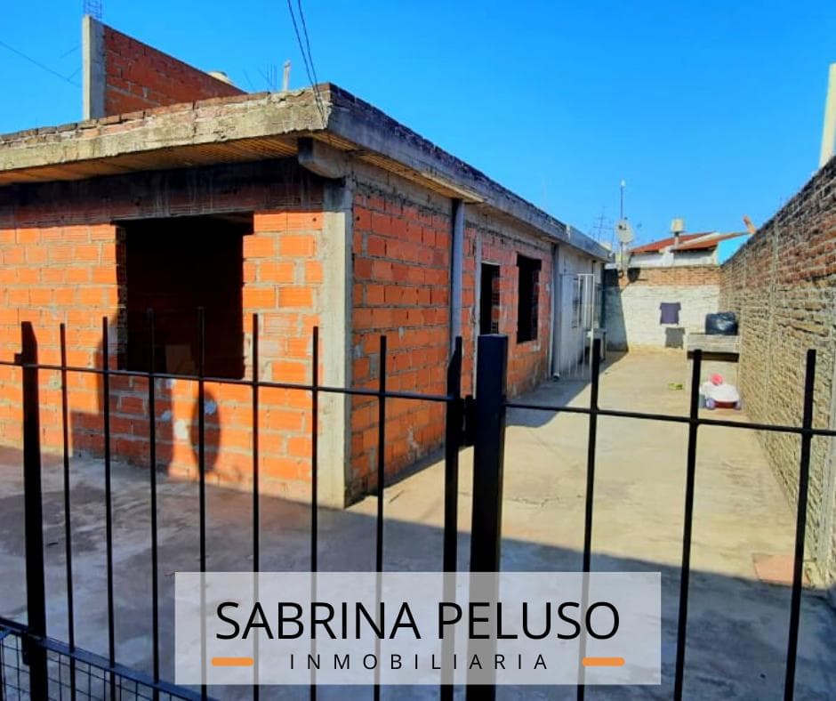 House for Sale in Gonzalez Catan