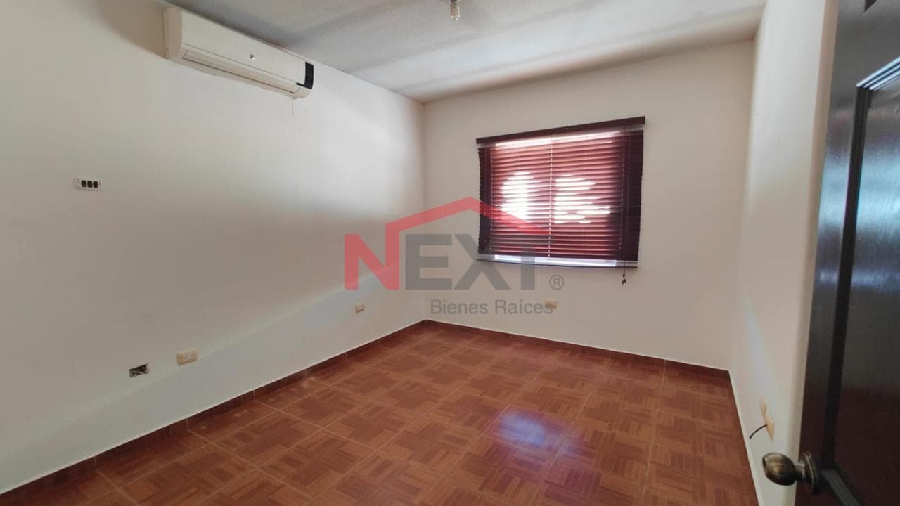 HOUSE FOR RENT LOCATED IN THE PUENTE REAL NEIGHBORHOOD