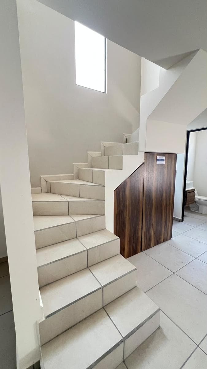 House in the Capital Sur Subdivision