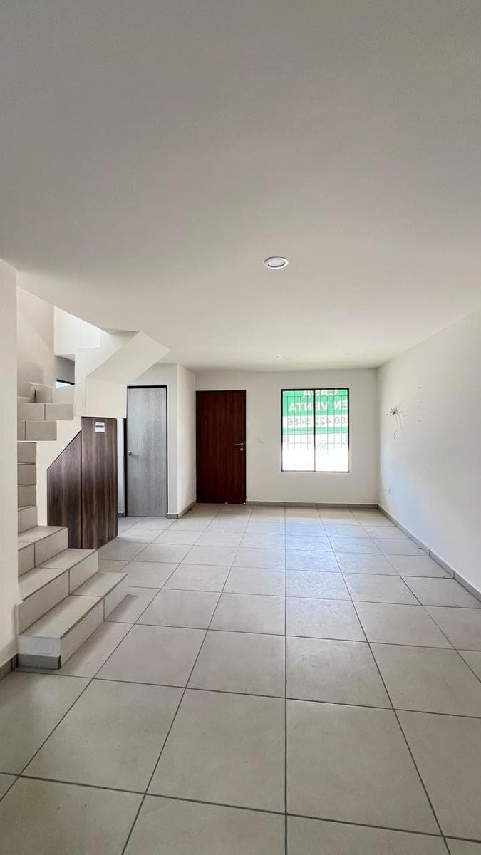 House in the Capital Sur Subdivision