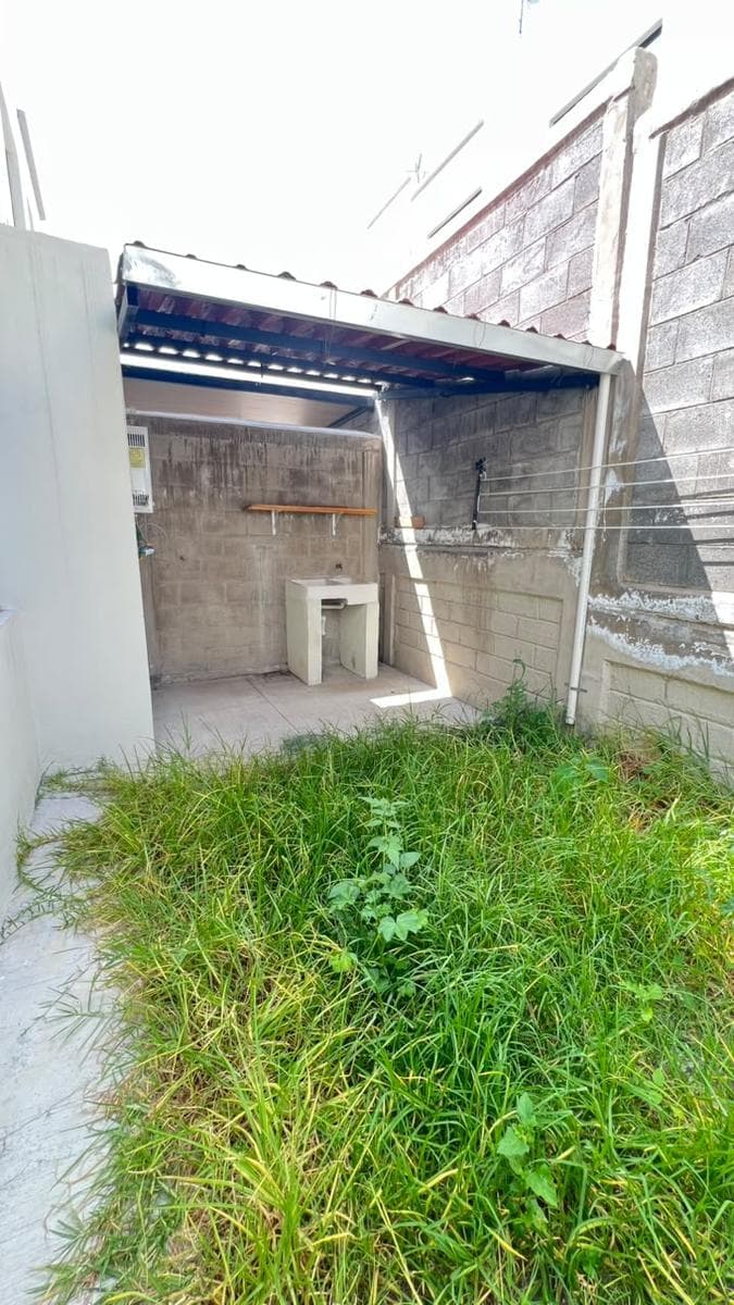 House in the Capital Sur Subdivision