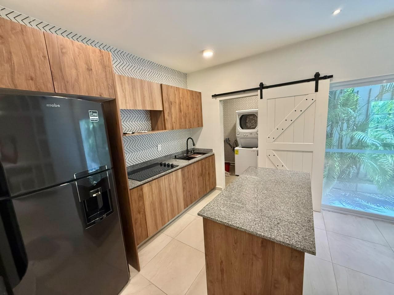 3-BEDROOM HOUSE WITH SOLAR PANELS, 8 MINUTES FROM THE BEACH