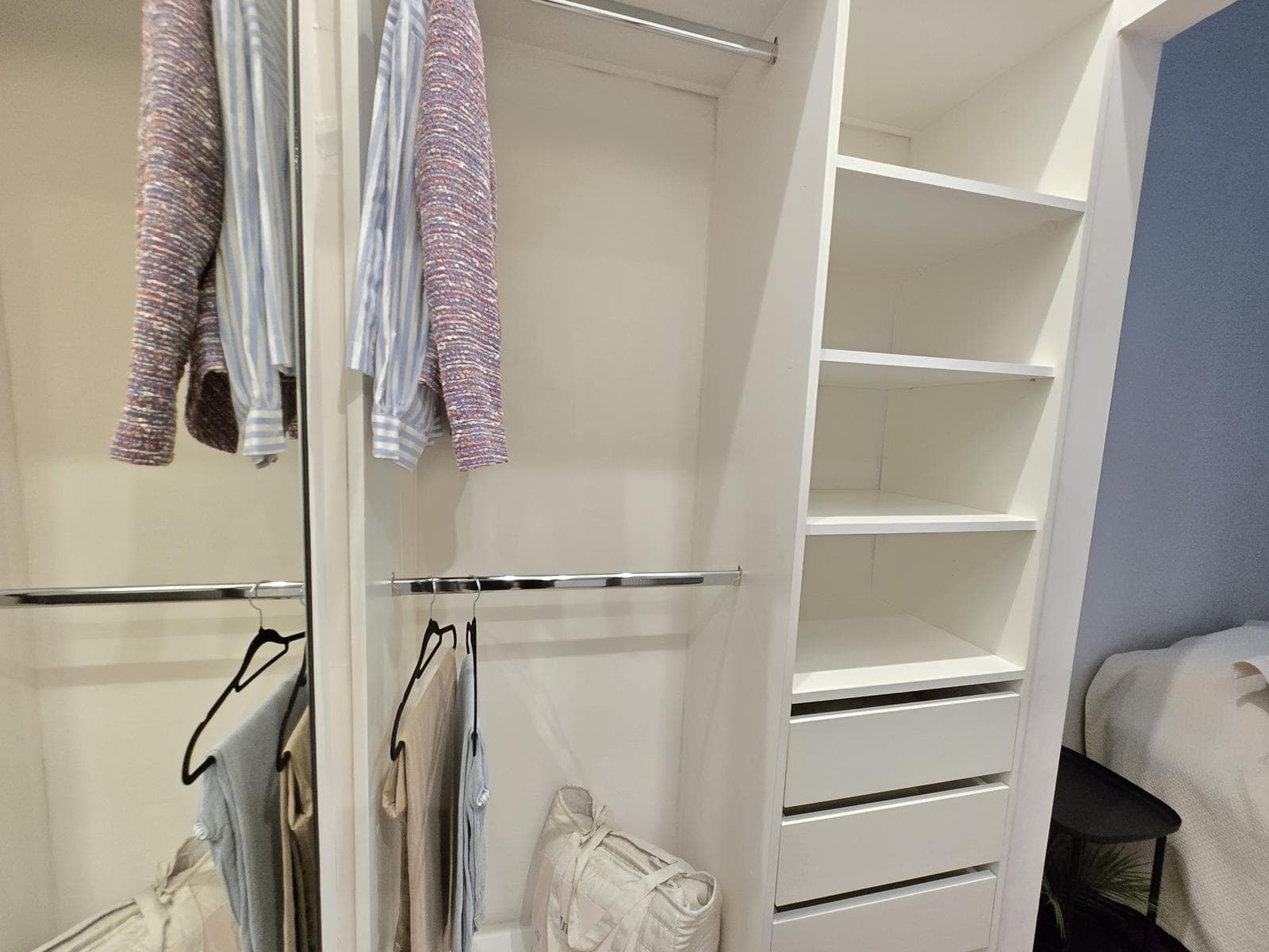 FOR SALE: Studio Apartment in Charcas and Laprida—2 rooms with a half-bath; very low maintenance fees