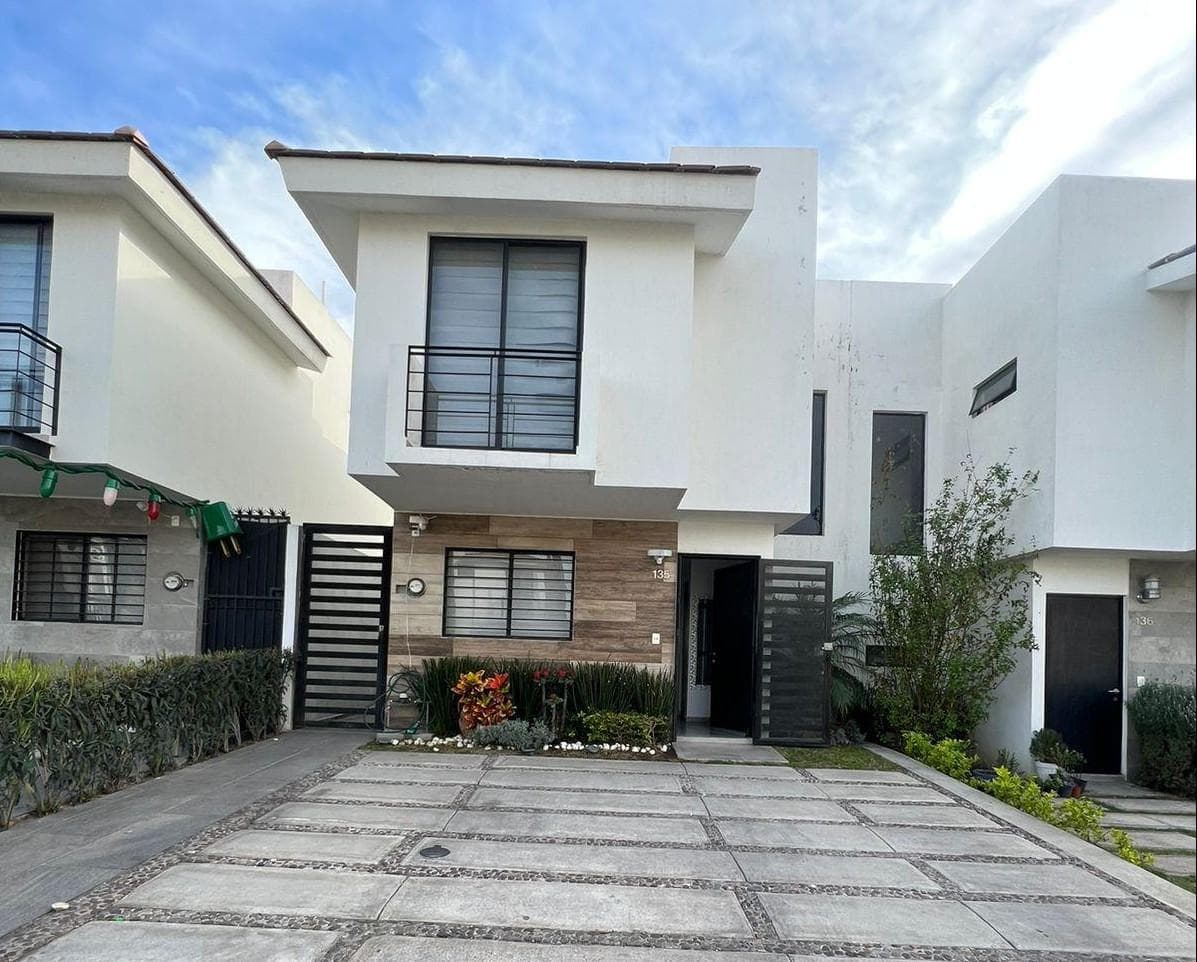 Opportunity Home in San Agustín