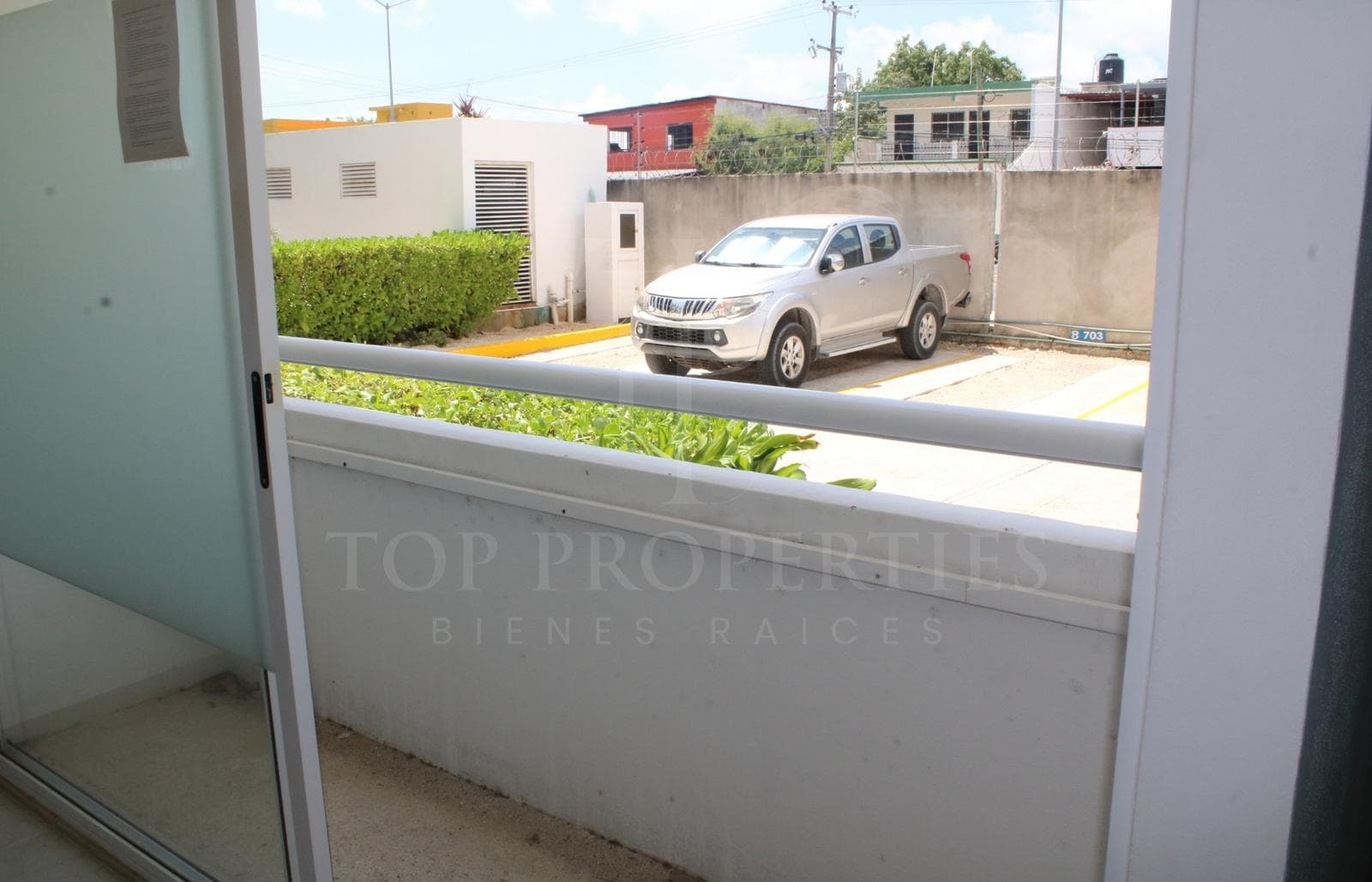 APARTMENT FOR SALE, LIVERTE RESIDENCES, CANCUN, QUINTANA ROO.