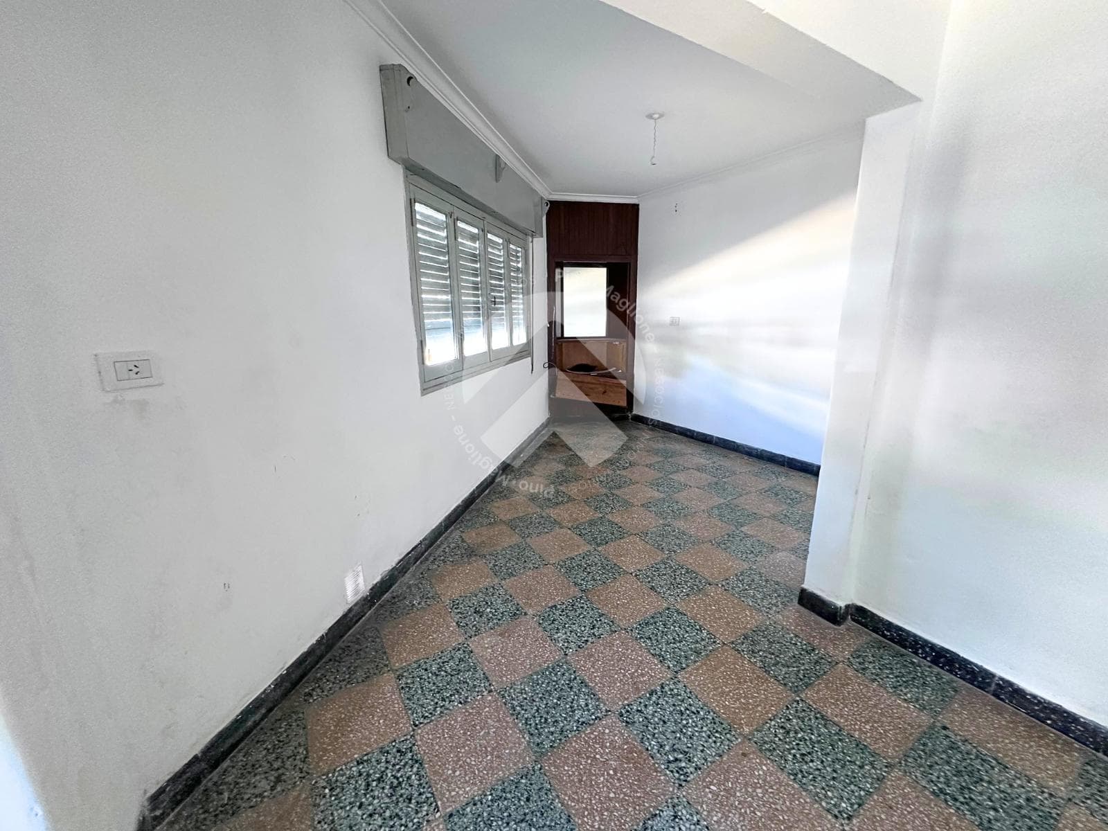 3-BEDROOM HOUSE WITH GARAGE IN THE RECOLETA NEIGHBORHOOD