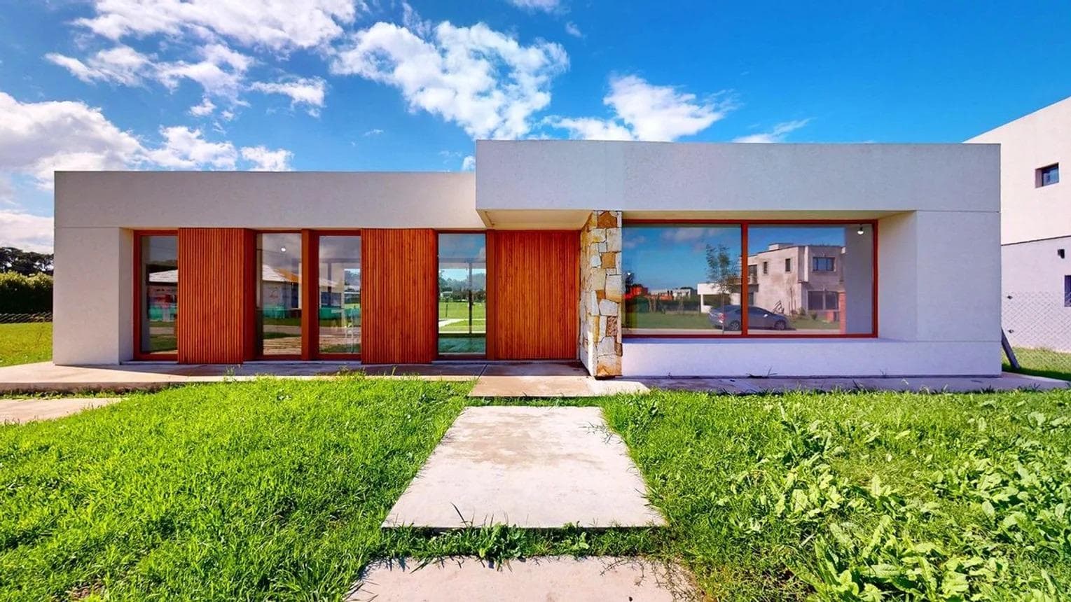 House in Arenas del Sur