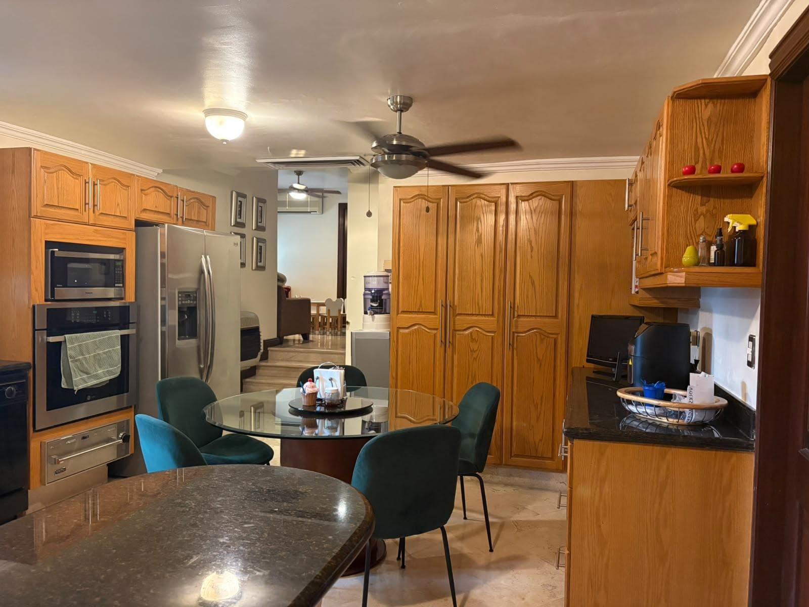 HOUSE FOR SALE IN LOMAS DEL VALLE