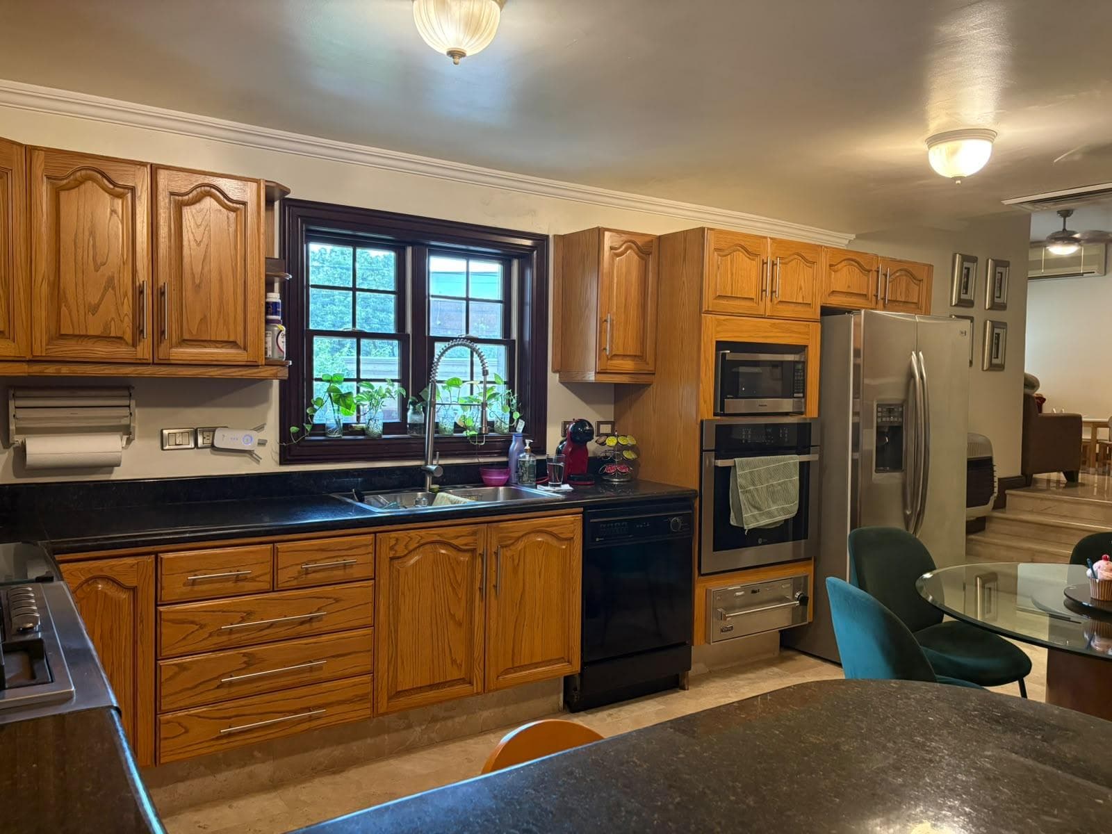HOUSE FOR SALE IN LOMAS DEL VALLE