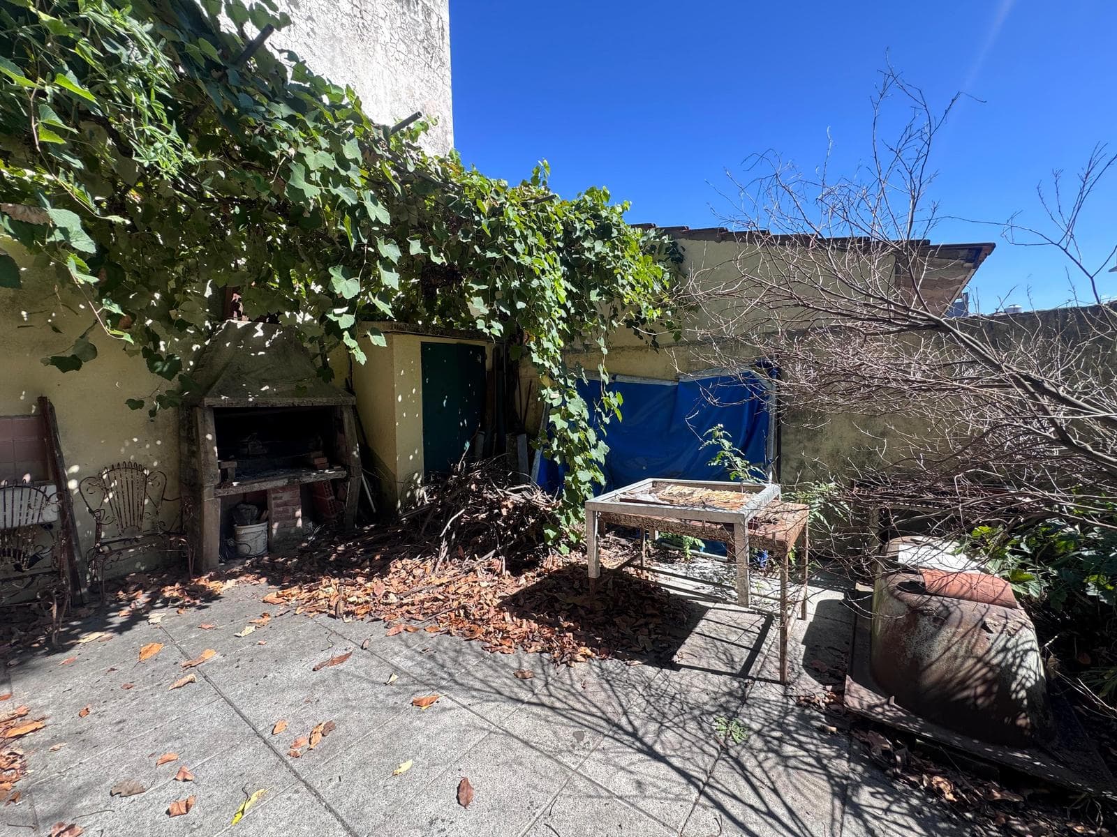 House for Sale in Need of Renovation - Vicente López