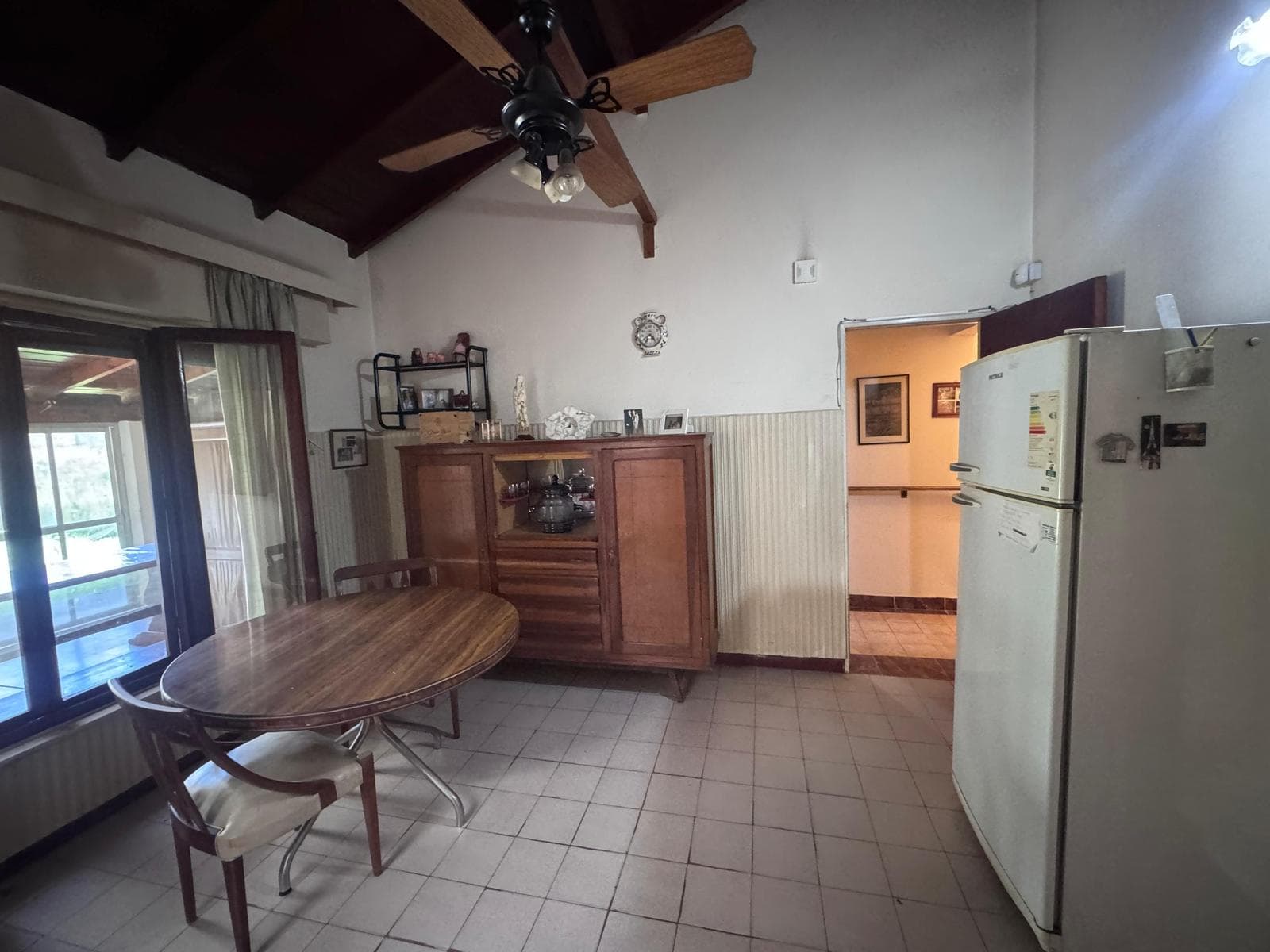 House for Sale in Need of Renovation - Vicente López
