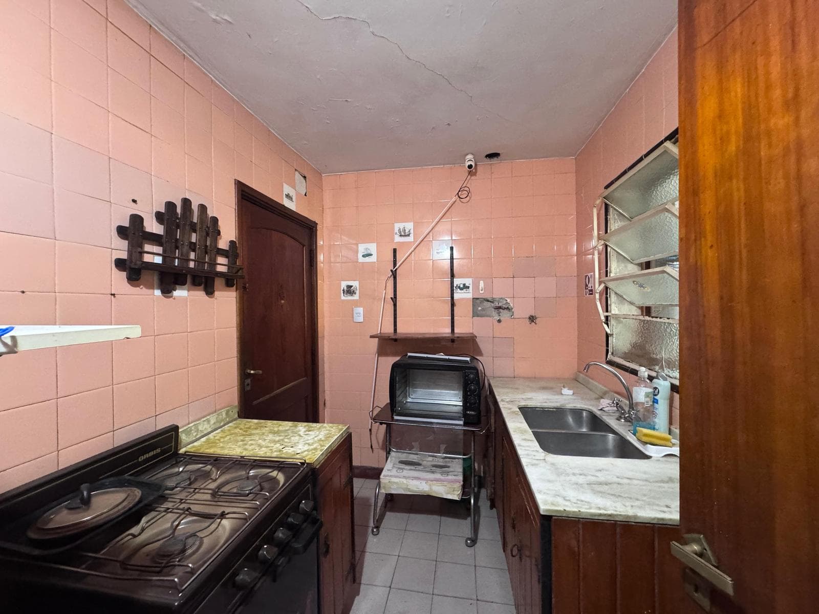 House for Sale in Need of Renovation - Vicente López
