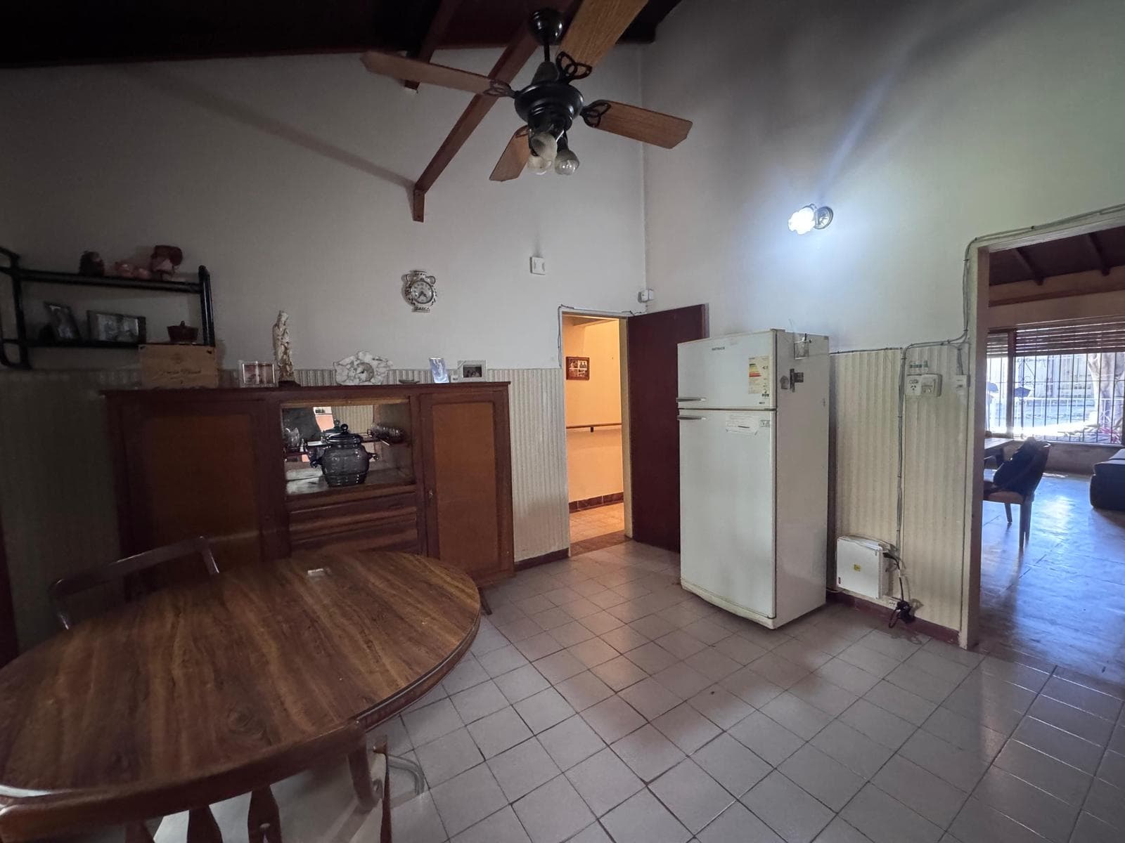 House for Sale in Need of Renovation - Vicente López