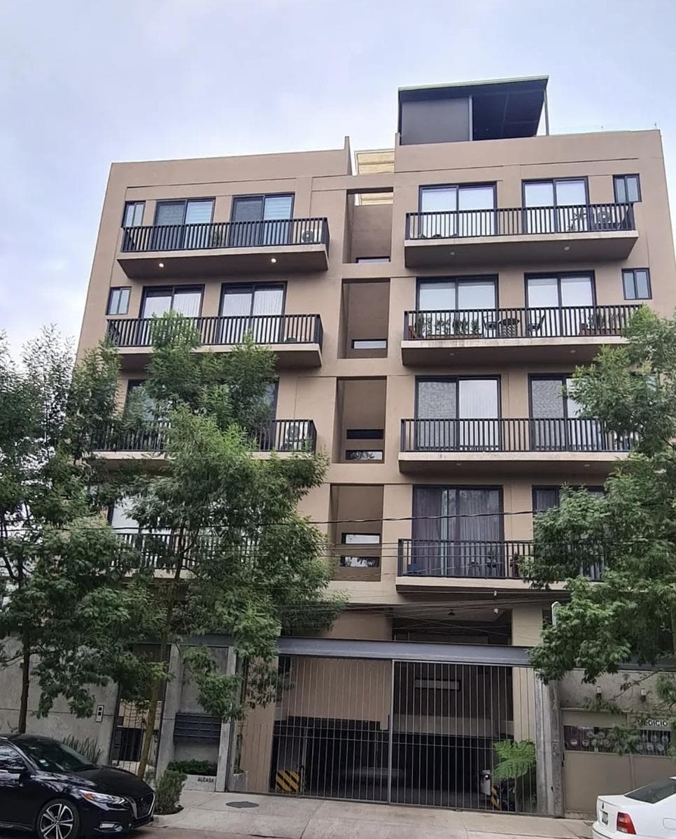 Apartment in Colomos, Providencia