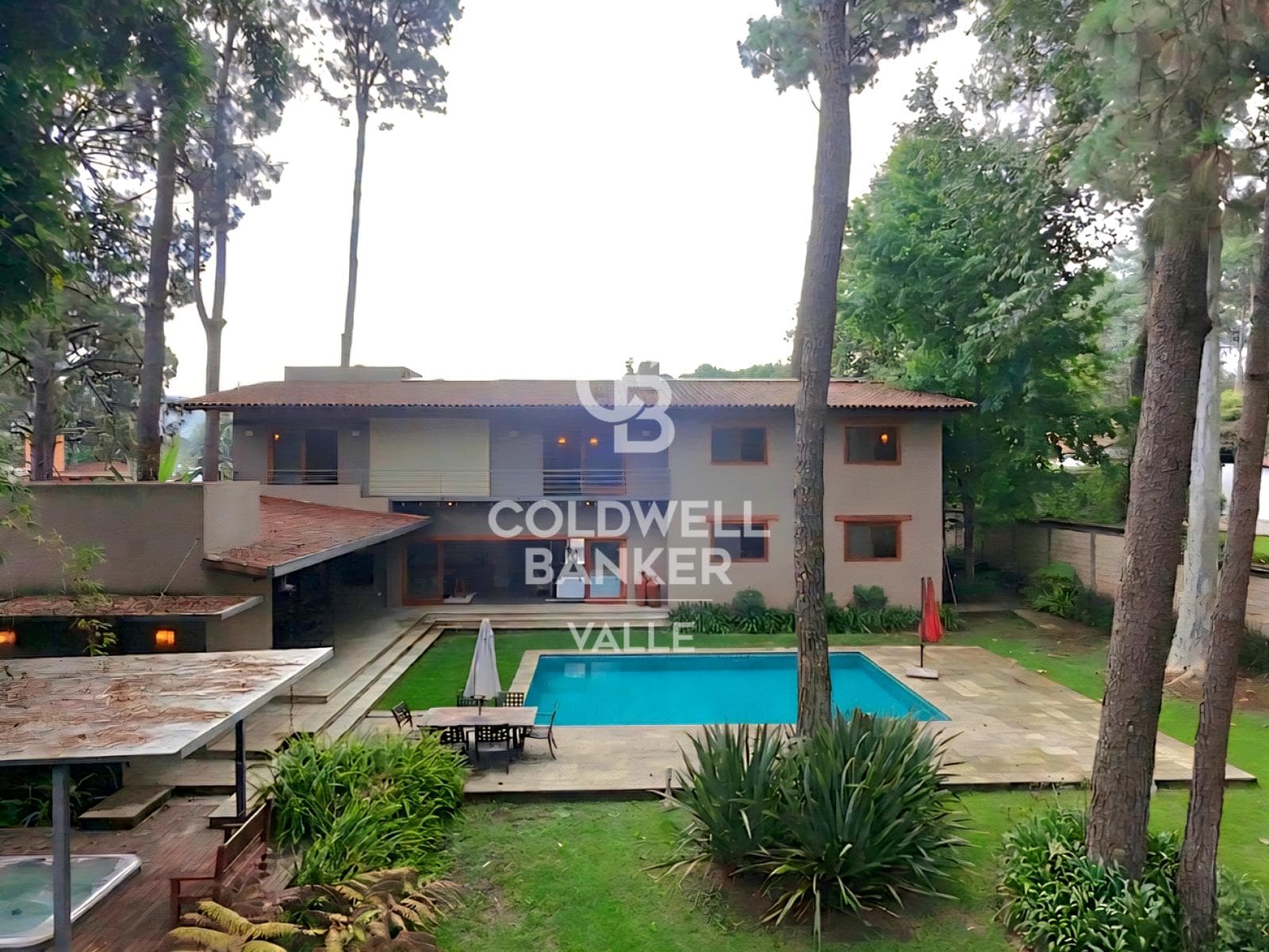 House for Sale in Downtown Avándaro