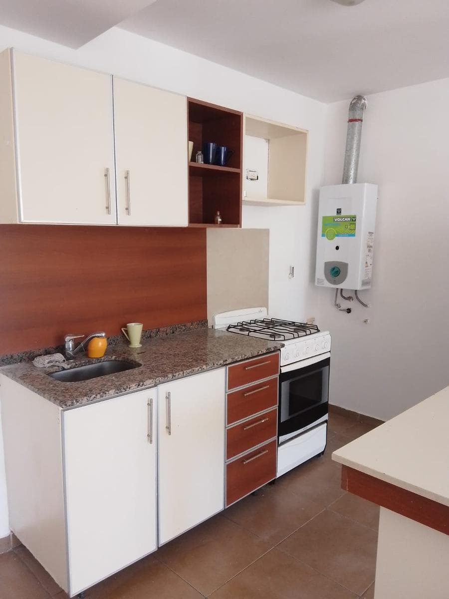 One-Bedroom Apartment—Half a Block from San Juan Boulevard