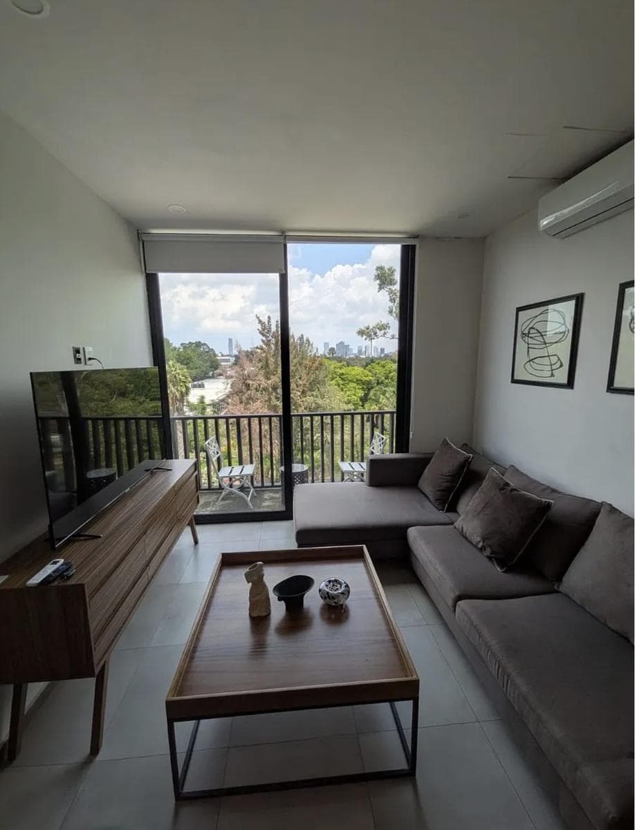Apartment for Rent in Colomos, Providencia