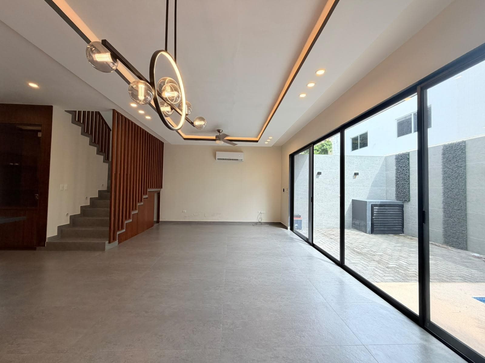 House for Sale in Cancún—3 Bedrooms
