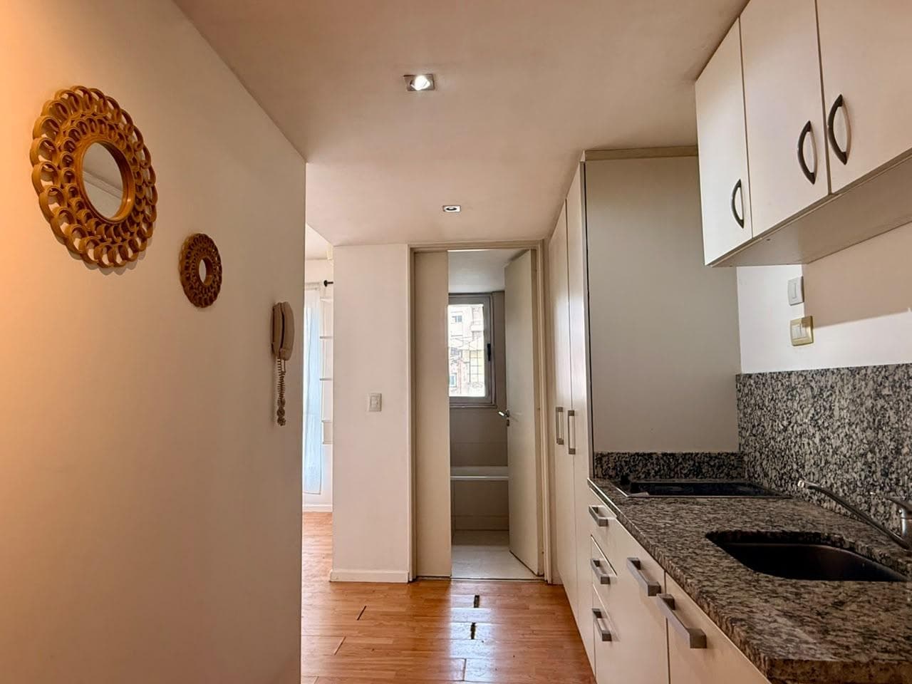 FOR RENT: Studio Apartment in San Telmo with Full Amenities