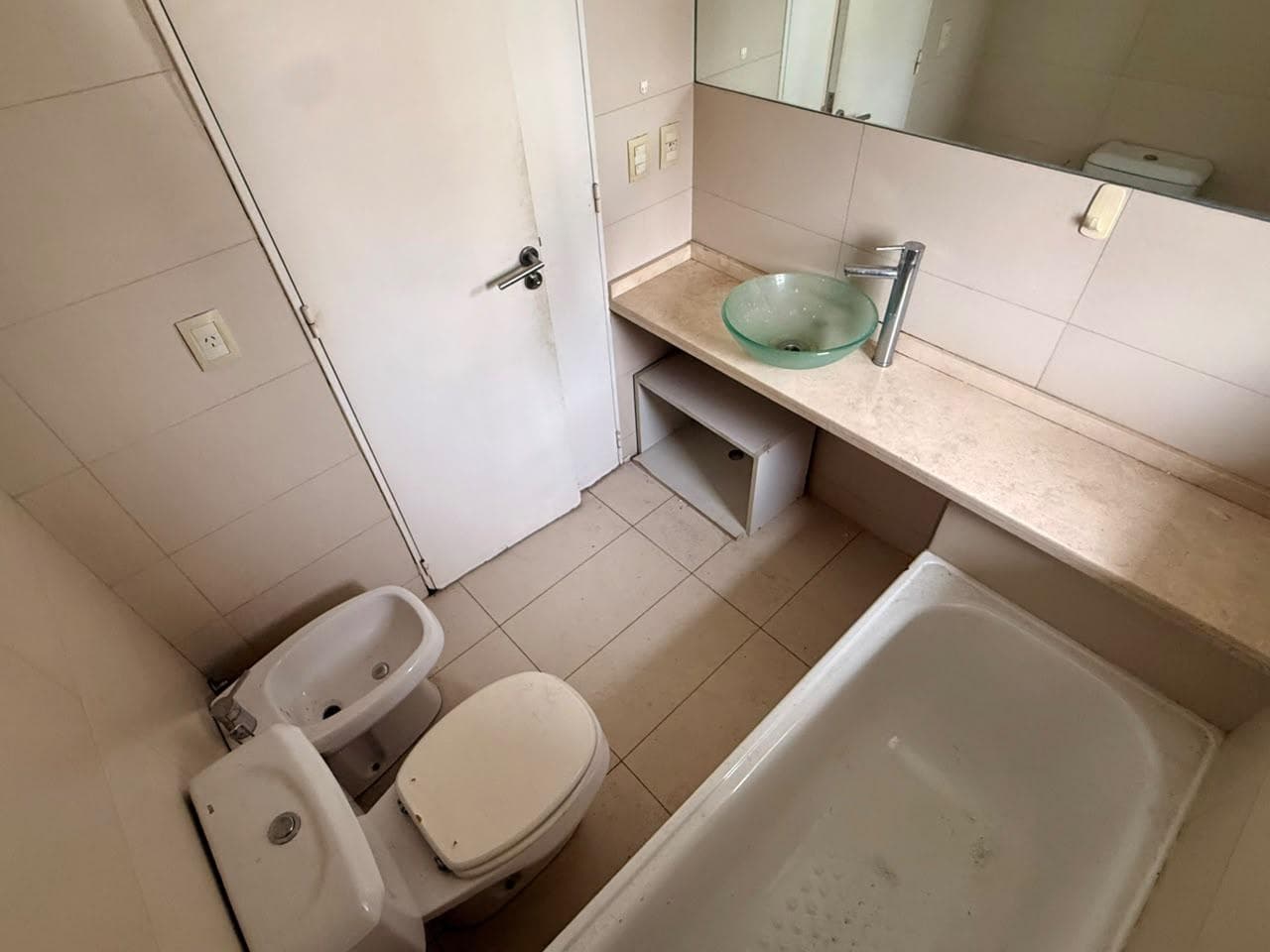 FOR RENT: Studio Apartment in San Telmo with Full Amenities