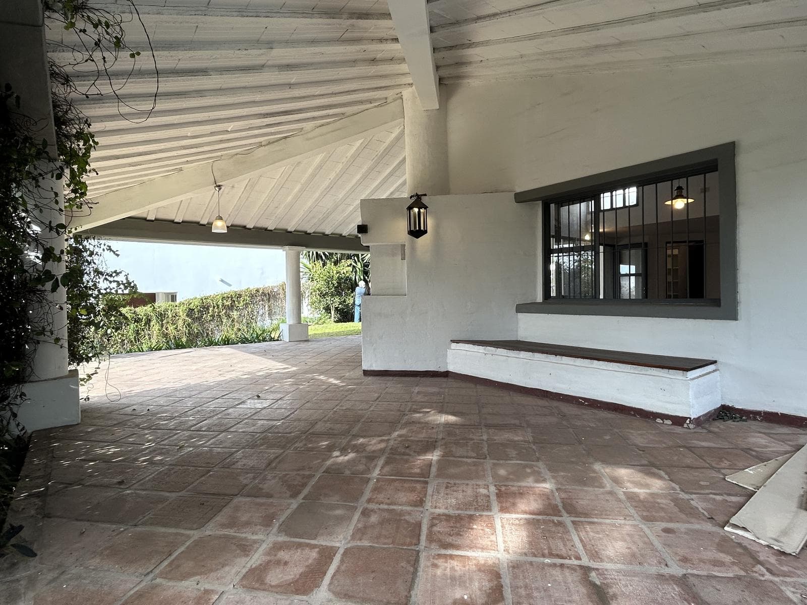 Renovated House in Villa Allende—Large Patio