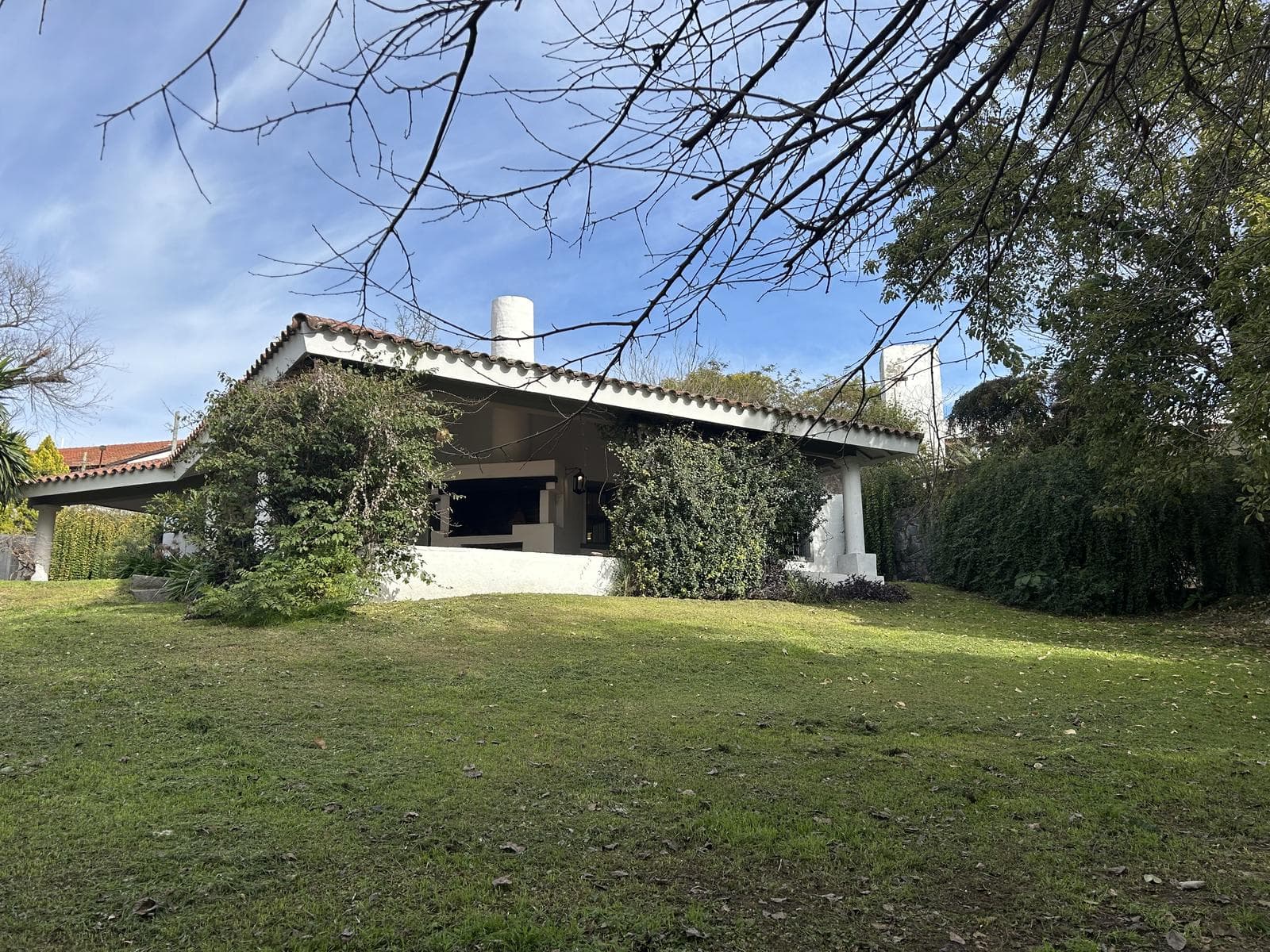Renovated House in Villa Allende—Large Patio