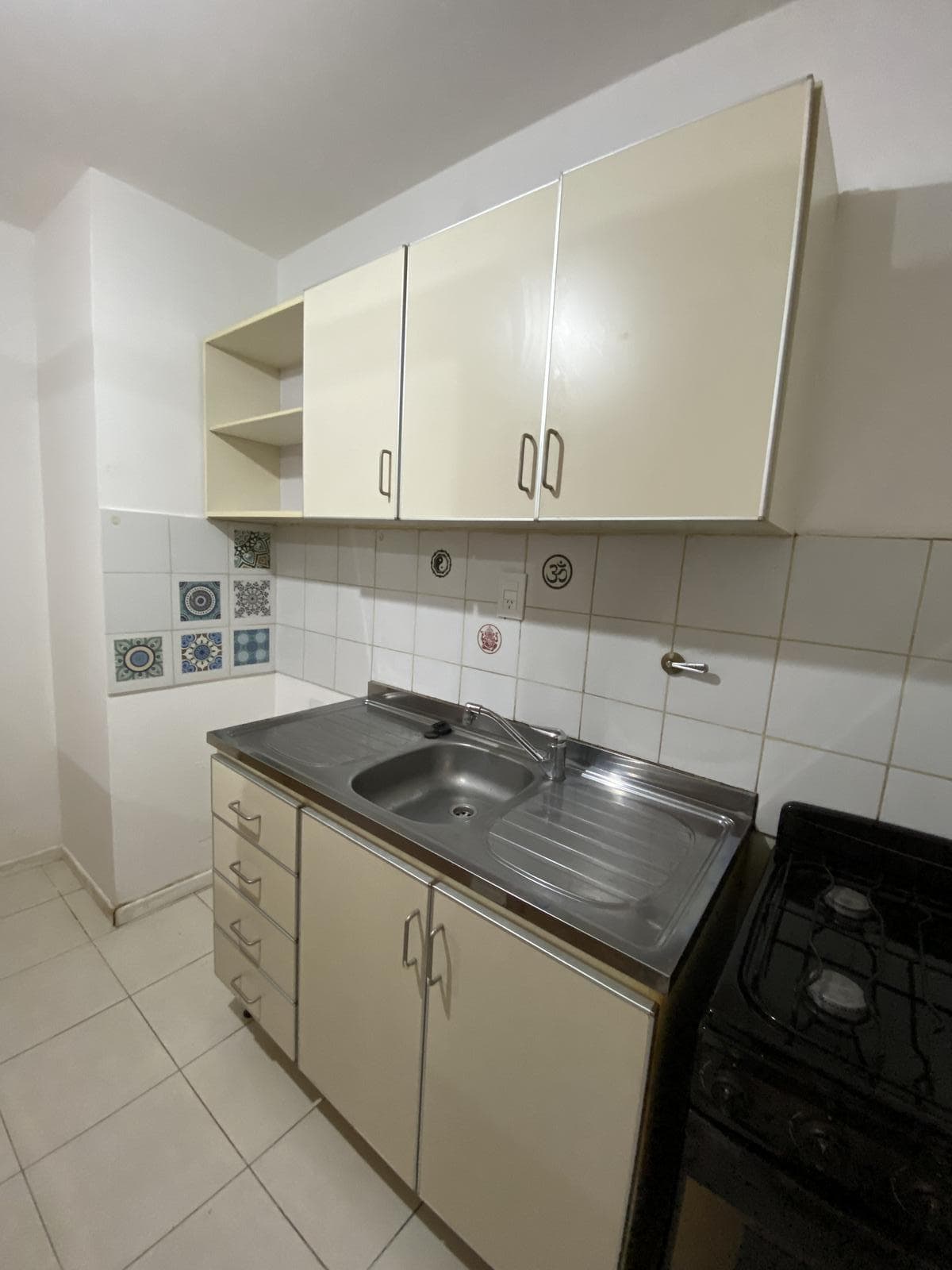 2-room apartment with balconies on Santa Rosa Street in the 900s