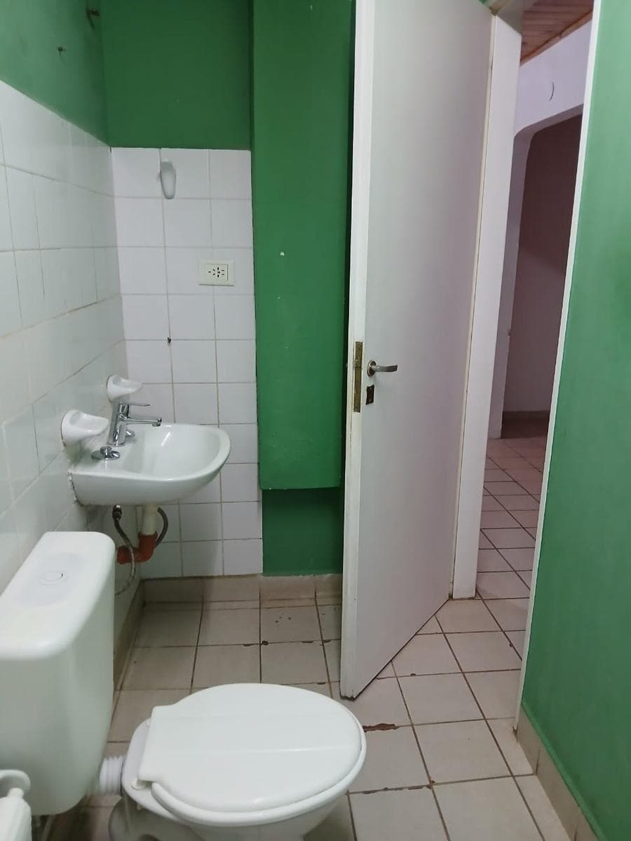 House 3 with over 300 lot