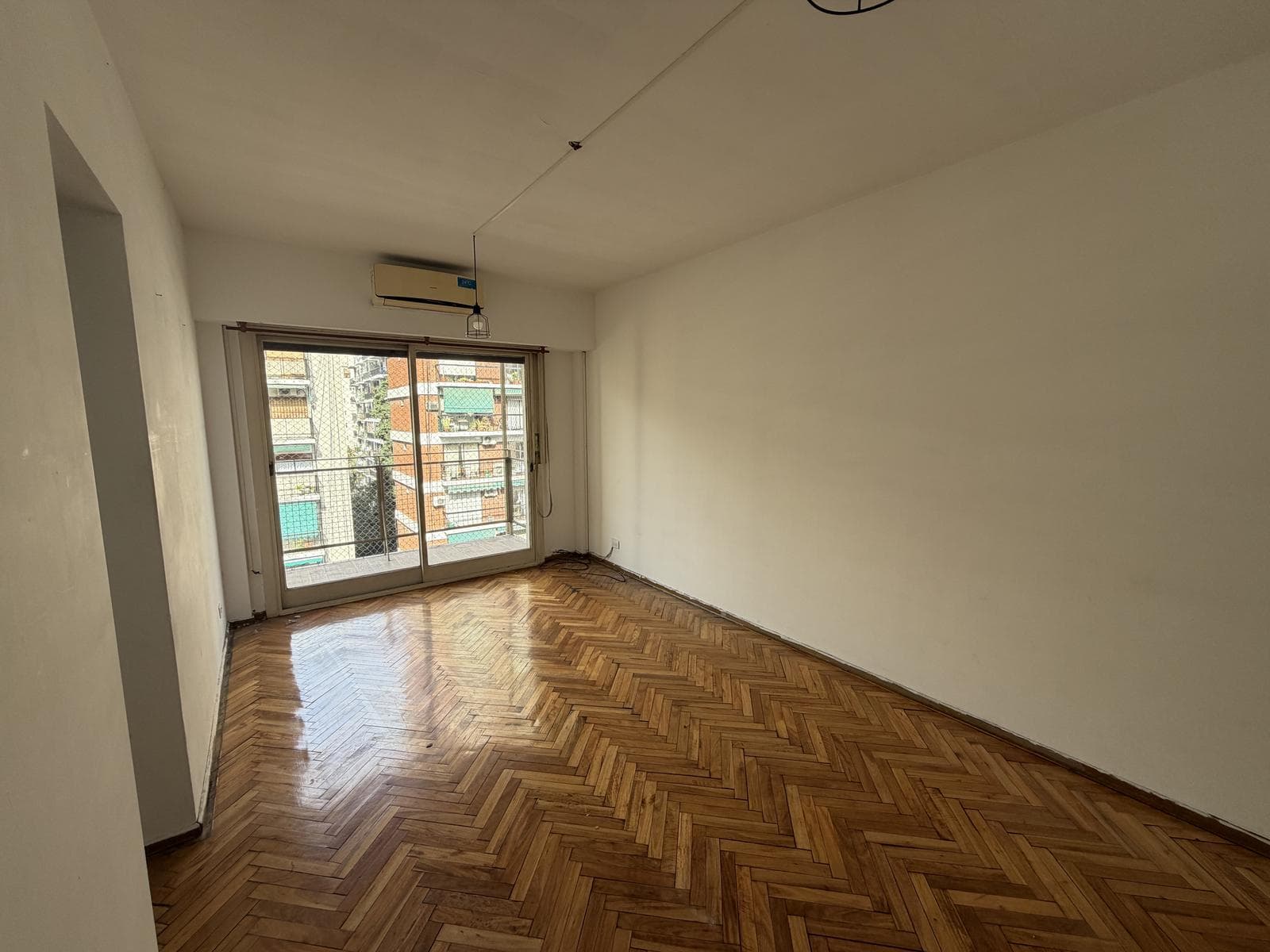 3-Room Apartment for Rent Office
