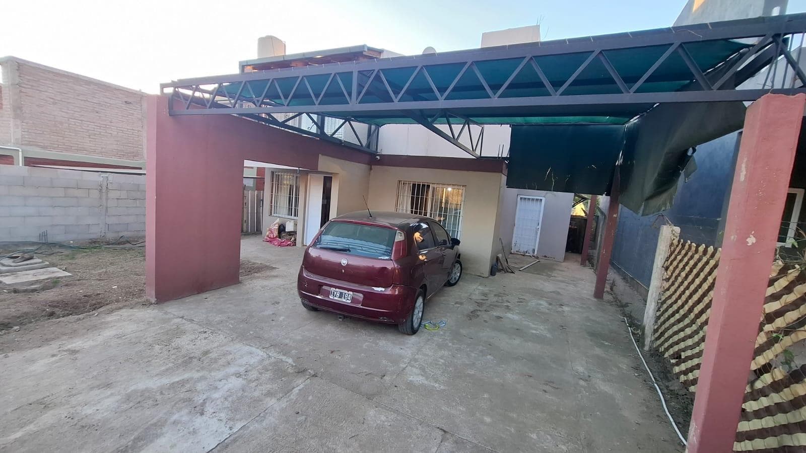 House for Sale, Eligible for Mortgage, 3 Bedrooms, San Roque District
