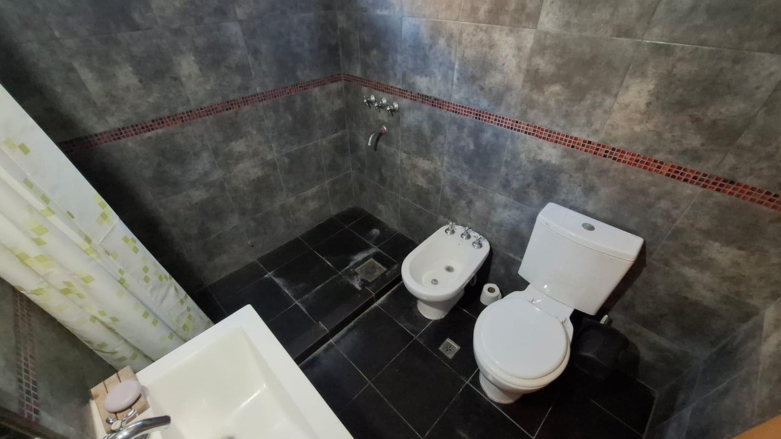 House for Sale, Eligible for Mortgage, 3 Bedrooms, San Roque District