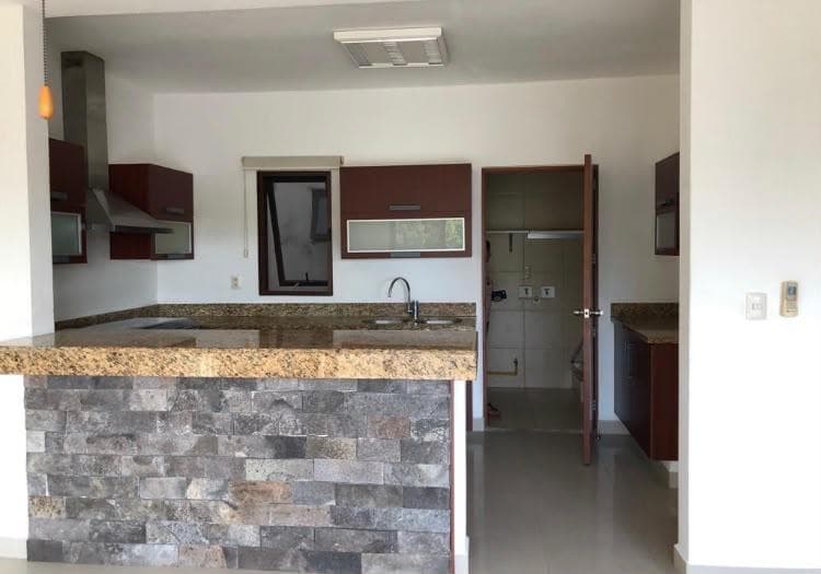 DEPARTAMENTO EN RENTA SERENA CUMBRES AV HUAYACAN CANCUN