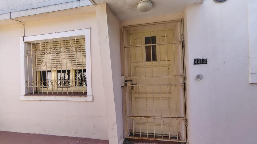 House and Two Apartments for Sale in Jardín del Pilar