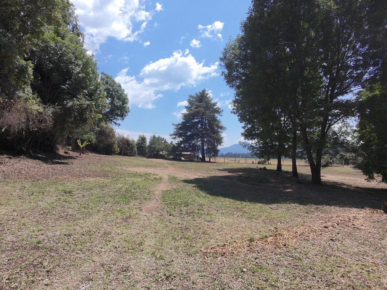 Land for Sale in Acatitlán, Valle de Bravo
