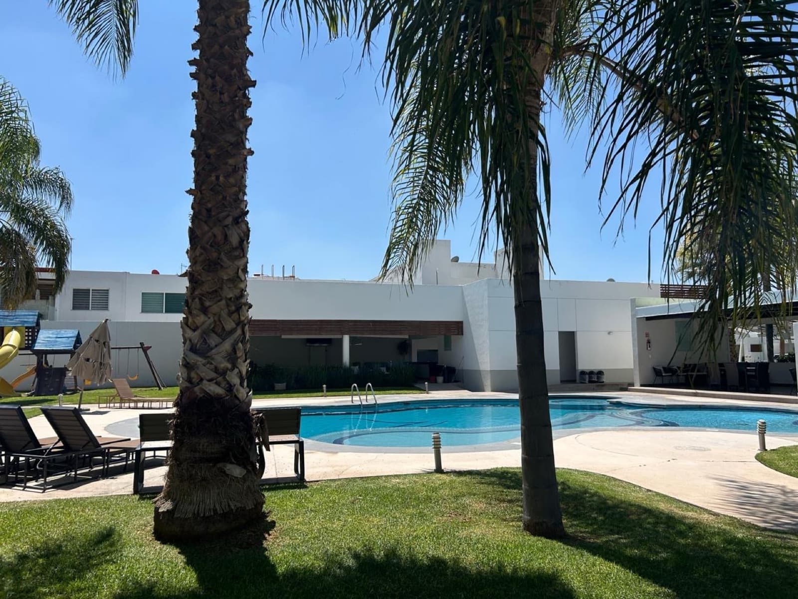 House in a condominium complex - San Telmo Subdivision