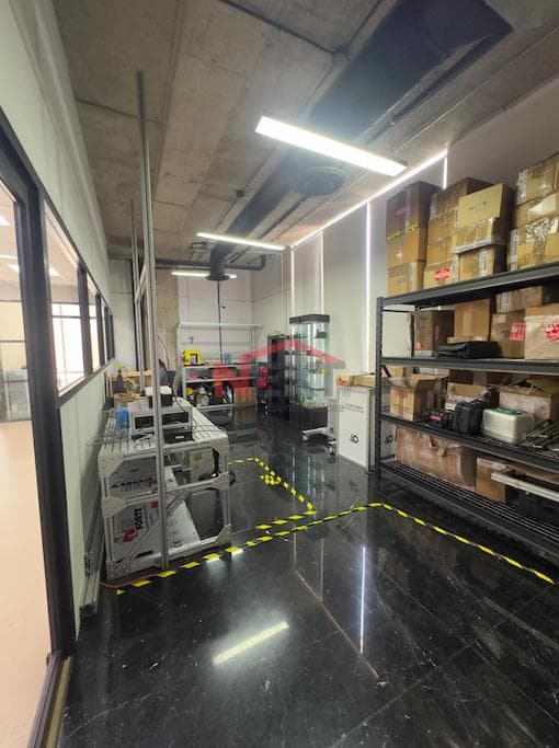 OFFICE FOR SALE IN THE COLOSSUS TOWER