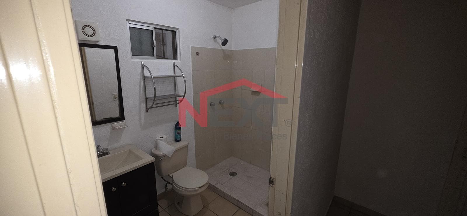 HOUSE FOR SALE IN THE NUEVA PALMIRA NEIGHBORHOOD