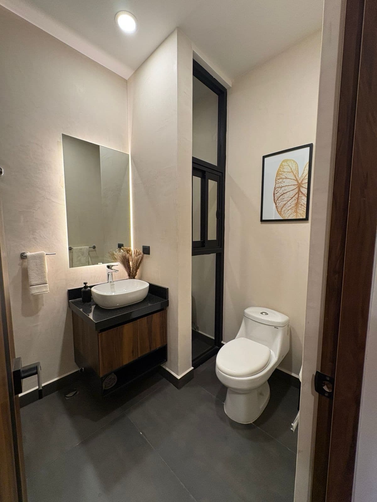Apartment for Sale on Prol. La Luna
