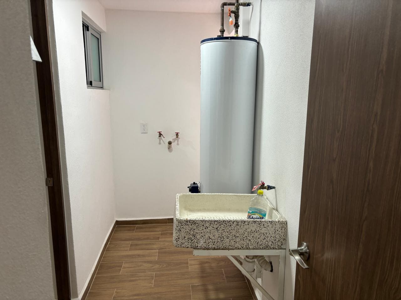 Apartment for Rent in Bosque Esmeralda, Atizapan de Zaragoza