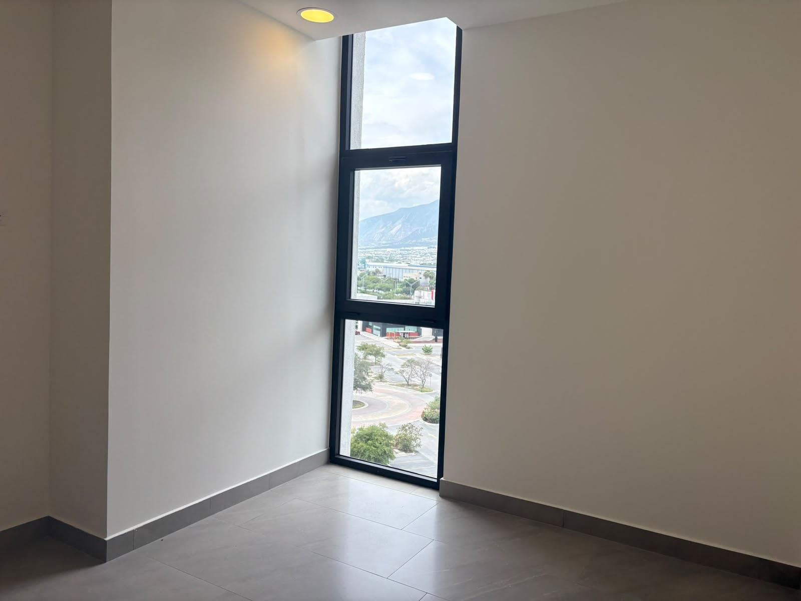 APARTMENT FOR SALE IN THE ARENA DOMO BUILDING