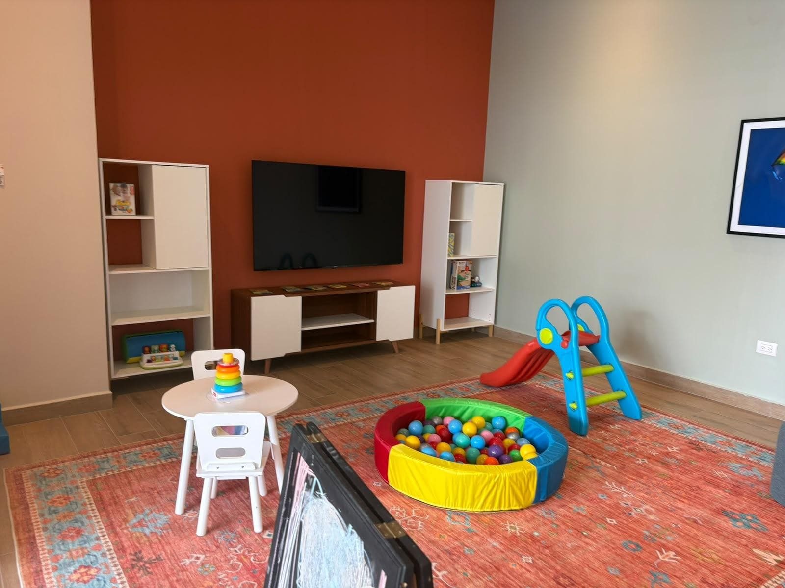 APARTMENT FOR SALE IN THE ARENA DOMO BUILDING