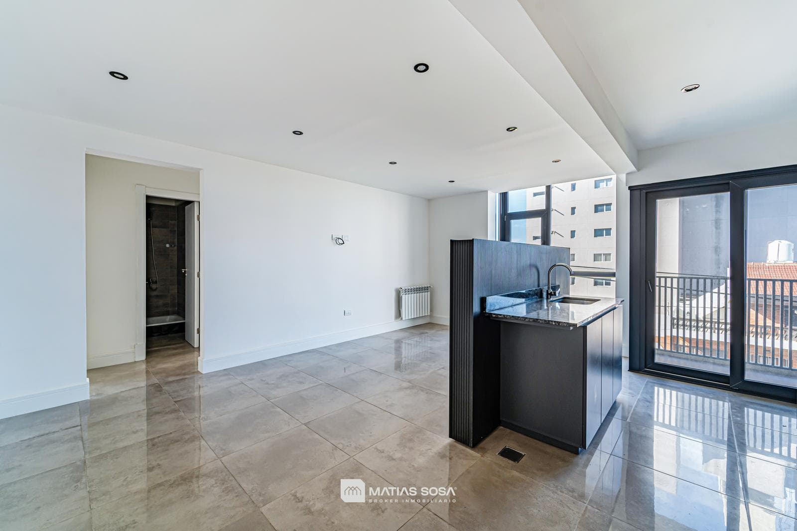 For Sale - Apartment - 2-room - Brand new - Constitución area
